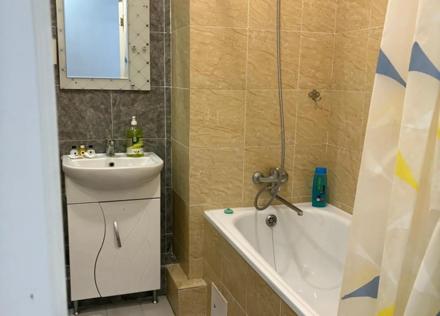 Apartment Байтерекова 97 Almaty